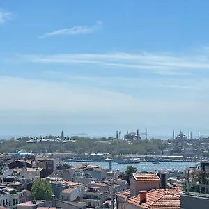 Next2 Ξενοδοχείο