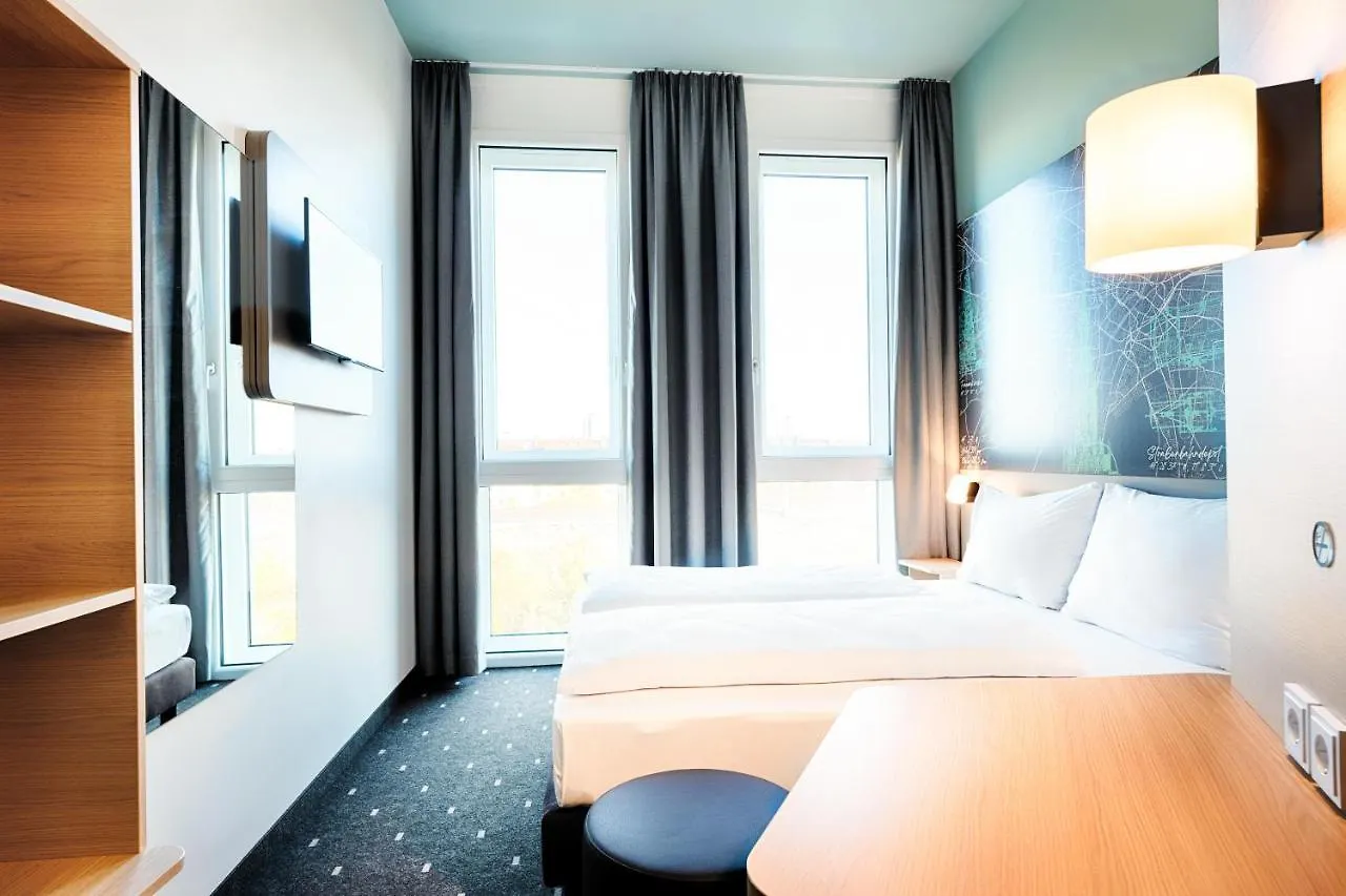 B&B Hotel Nuernberg-West  Νυρεμβέργη
